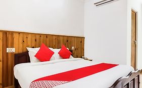 Hotel O Oval Retreat